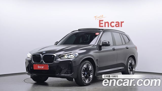 BMW iX3 M Sports - фото 0