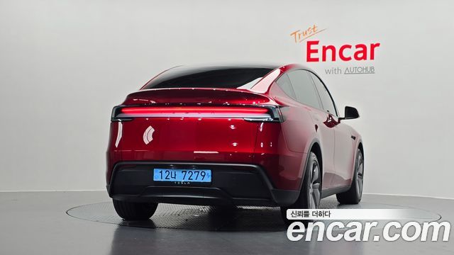 Tesla Model Y RWD - фото 3