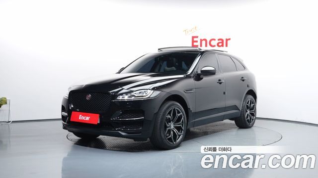 Jaguar F-PACE 20d Prestige - фото 0