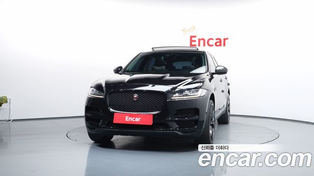 Jaguar F-PACE 20d Prestige - фото 2