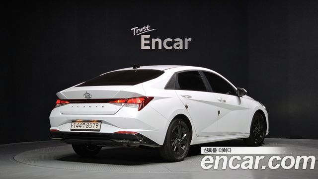 Hyundai Avante CN7, гибрид Modern - фото 1