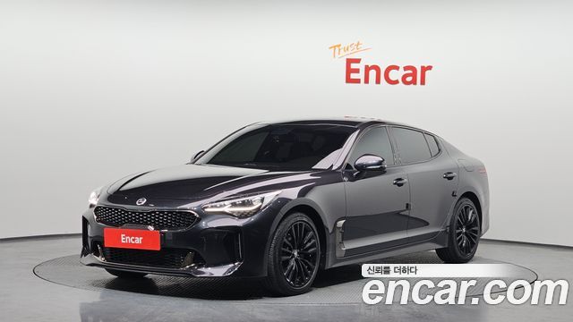 Kia Stinger 2.2 Diesel 2WD Platinum - фото 0