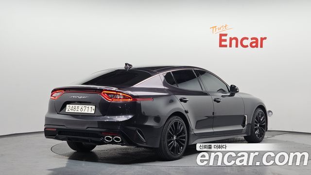 Kia Stinger 2.2 Diesel 2WD Platinum - фото 1