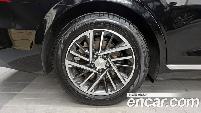 Hyundai Grandeur Новый IG 3.0 LPi Rent Car Modern - фото 4