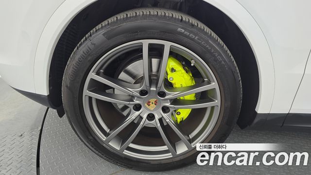 Porsche Cayenne PO536 3.0 E-Hybrid Coupe - фото 4