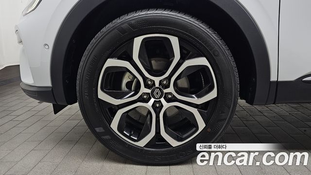 Renault Samsung Arkana 1.6 E-TECH Iconic - фото 4