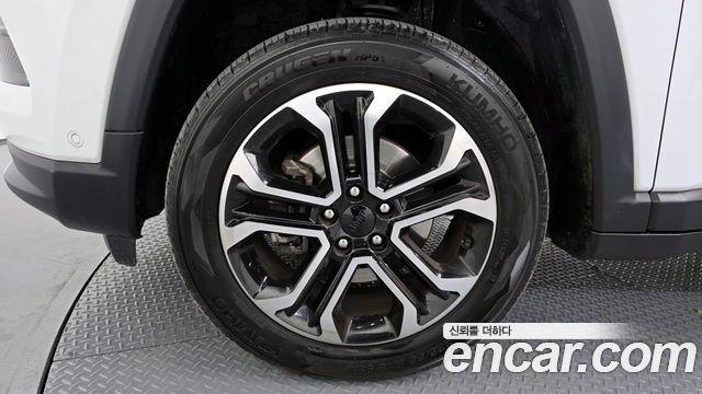 Jeep Compass 2-го поколения 2.4 Limitied AWD - фото 4