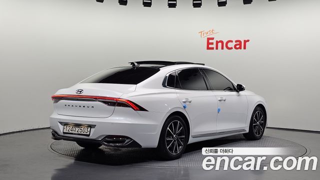 Hyundai Grandeur Новый IG 3.0 LPi Rent Car Premium - фото 1
