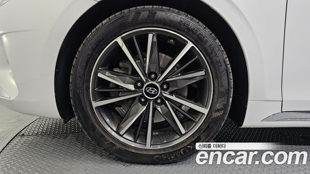 Hyundai Grandeur Новый IG 3.0 LPi Rent Car Premium - фото 4