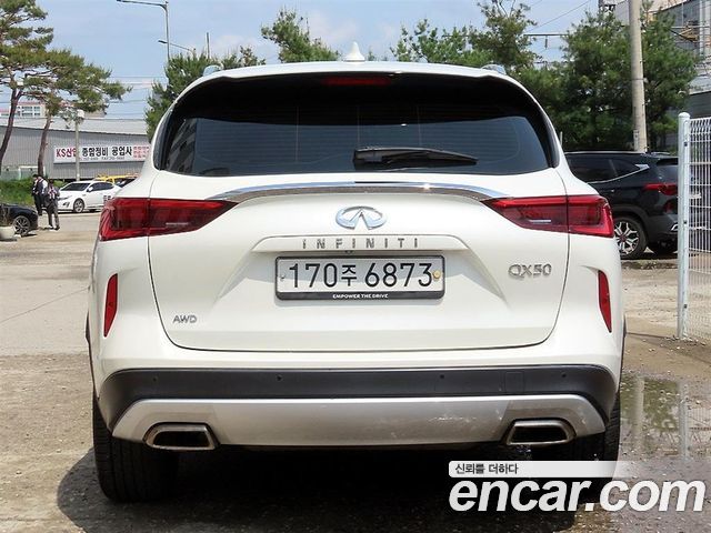 Infiniti QX50 2.0 Sensory AWD - фото 3