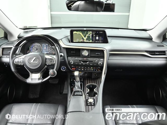 Lexus RX 4-го поколения Executive - фото 4