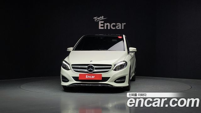 Mercedes-Benz B-Class W246 B220 - фото 2