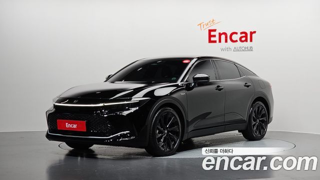 Toyota Crown 2.5 4WD Hybrid - фото 0