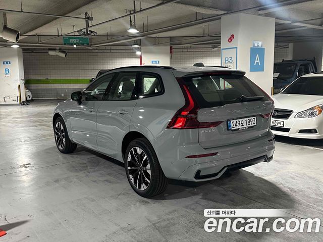 Volvo XC60 2-го поколения B5 Ultra Dark Air Sus - фото 3