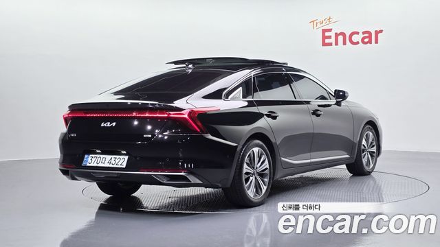 Kia K8 гибрид Noblesse - фото 1