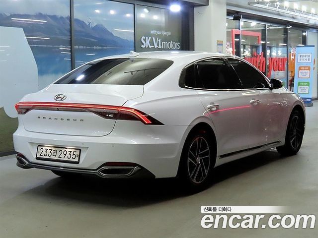 Hyundai Grandeur Новый IG 3.0 LPi Rent Car Premium - фото 3