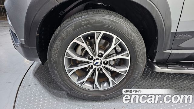 SsangYong Rexton G4 Diesel 2.2 4WD Luxury - фото 4