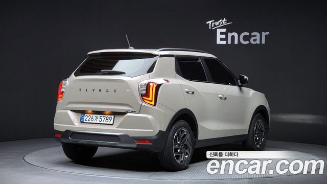 SsangYong Tivoli Новый 1.6 2WD V3 - фото 1