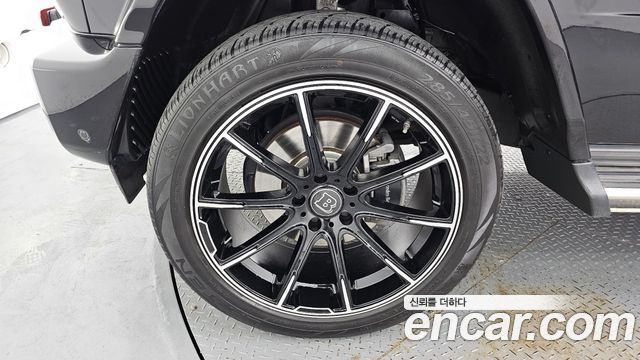 Mercedes-Benz G-Class W465 G450d - фото 4