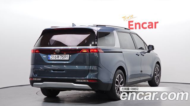 Kia Carnival 4-го поколения 9-Seater Prestige - фото 1