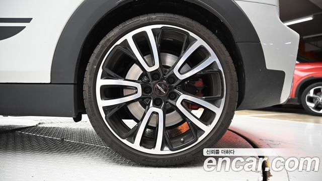 Mini Clubman JCW 2nd Gen - фото 4