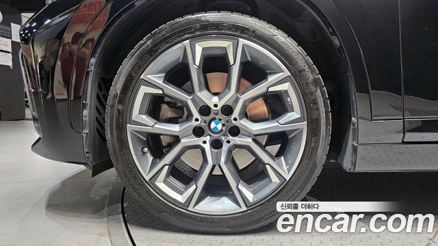 BMW X1 F48 xDrive 20i M Sport - фото 4