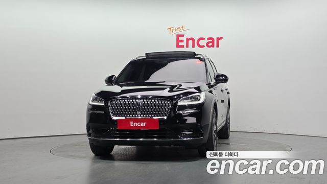 Lincoln Corsair 2.0 Reserve AWD - фото 2