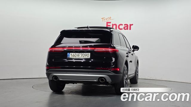 Lincoln Corsair 2.0 Reserve AWD - фото 3