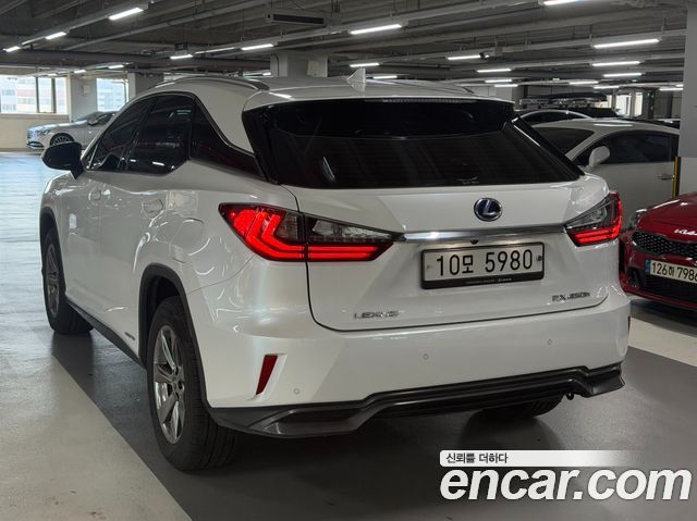 Lexus RX 4-го поколения Supreme - фото 2