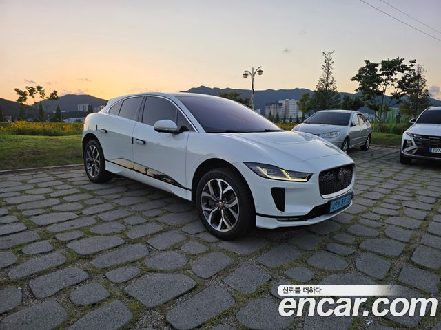 Jaguar I-PACE EV400 HSE - фото 0