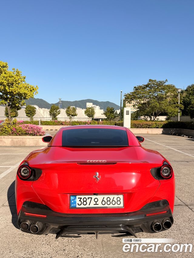 Ferrari Portofino 3.9 V8 - фото 1