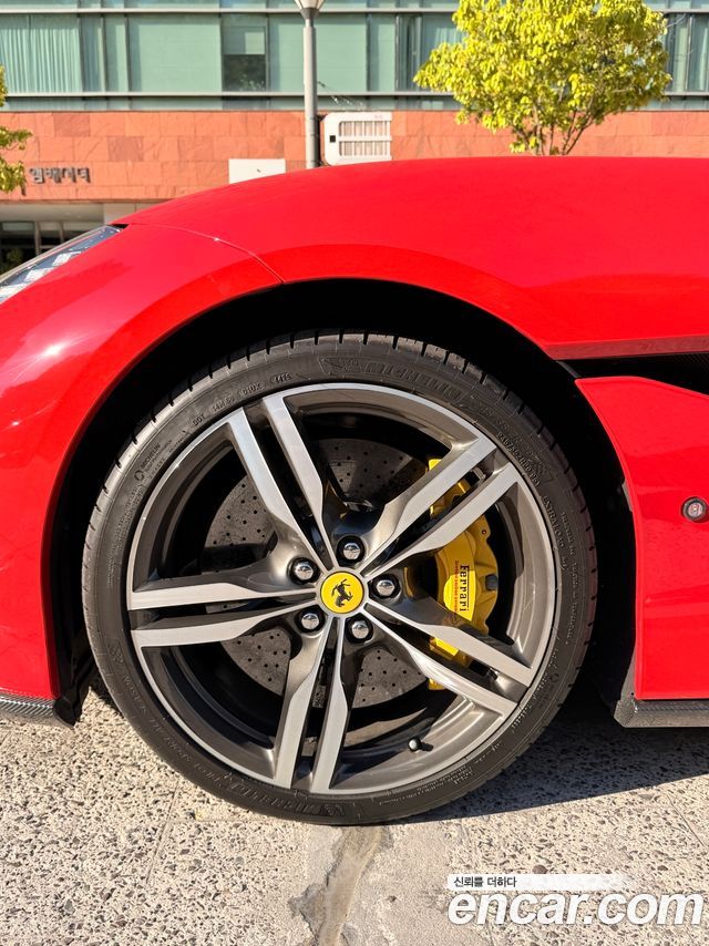 Ferrari Portofino 3.9 V8 - фото 4