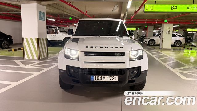 Land Rover Defender L663 110 D300 HSE - фото 4