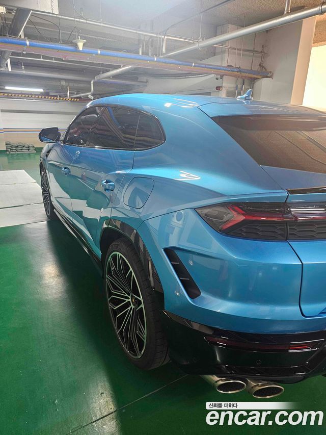 Lamborghini Urus 4.0 V8 SE - фото 4
