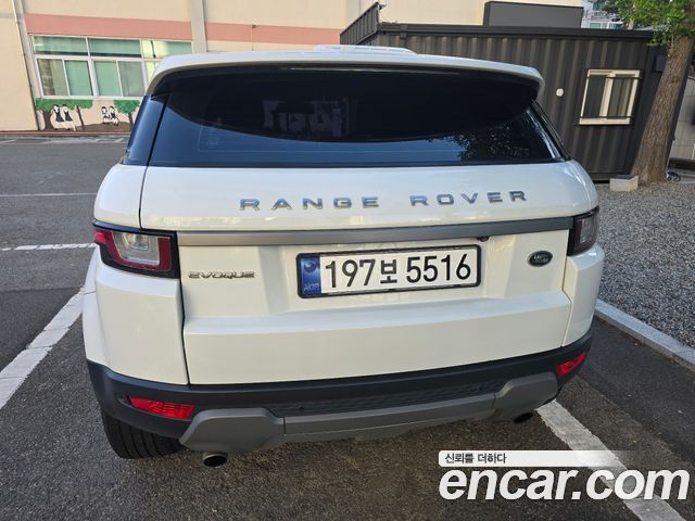 Land Rover Range Rover Evoque 2.0 TD4 SE - фото 3