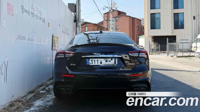 Maserati Ghibli 3.0S Q4 GranSport 3rd - фото 3