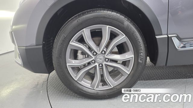 Honda CR-V 5-го поколения 2.0 Hybrid Touring 4WD - фото 4