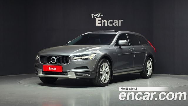 Volvo V90 T5 AWD - фото 0