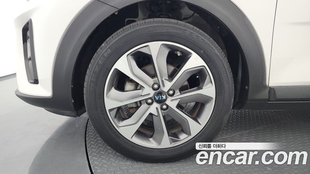 Kia Stonic 1.4 Trendy - фото 4
