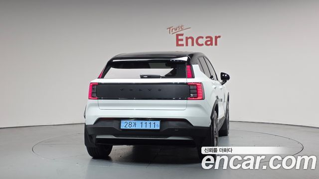 Volvo EX30 Performance Ultra - фото 2