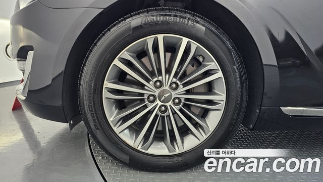 Genesis EQ900 3.8 GDI Luxury - фото 4