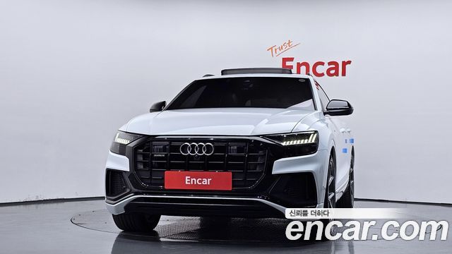 Audi Q8 50 TDI Quattro Premium - фото 2