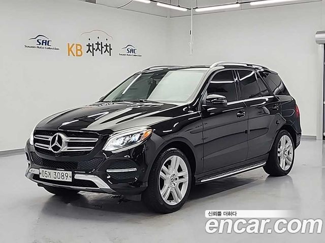 Mercedes-Benz GLE-Class W166 GLE350 d 4MATIC - фото 0
