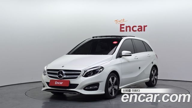 Mercedes-Benz B-Class W246 B220 - фото 0