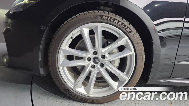Audi A7 45 TDI Quattro Premium - фото 4