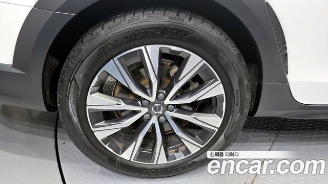 Volvo V90 B5 Pro AWD - фото 4