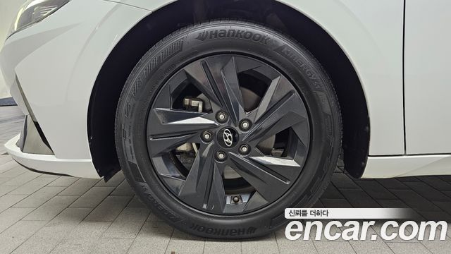 Hyundai Avante CN7 1.6 Modern - фото 4