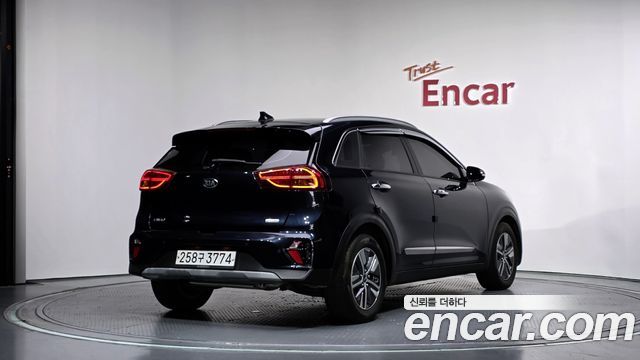 Kia Niro Новый 1.6 HEV Noblesse Special - фото 1