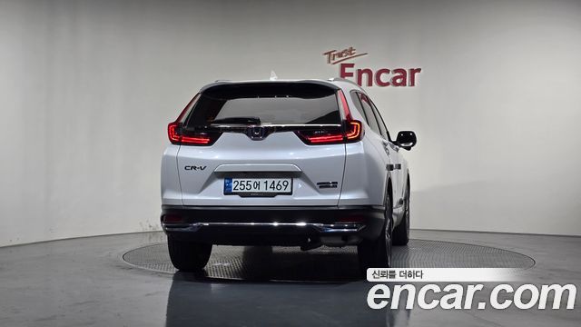 Honda CR-V 5-го поколения 2.0 Hybrid Touring 4WD - фото 3