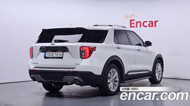 Ford Explorer 6-го поколения 2.3 LimIted 4WD - фото 1